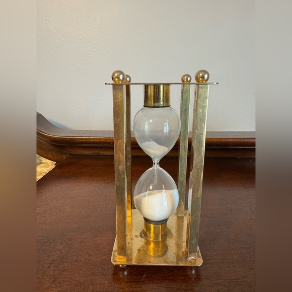 Vintage 6” Brass Framed Hourglass - 11:30 Minutes Sand Timer by Andrea Sadek - Picture 6 of 8